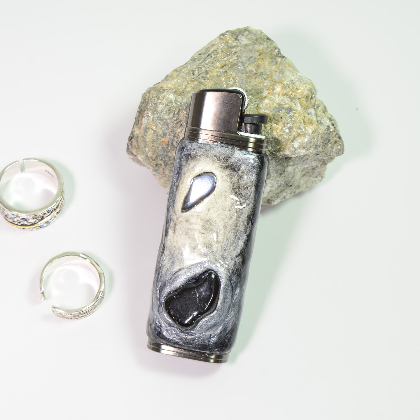 Bic J3 / Cricket lighter case  handmade Inlay with natural stone