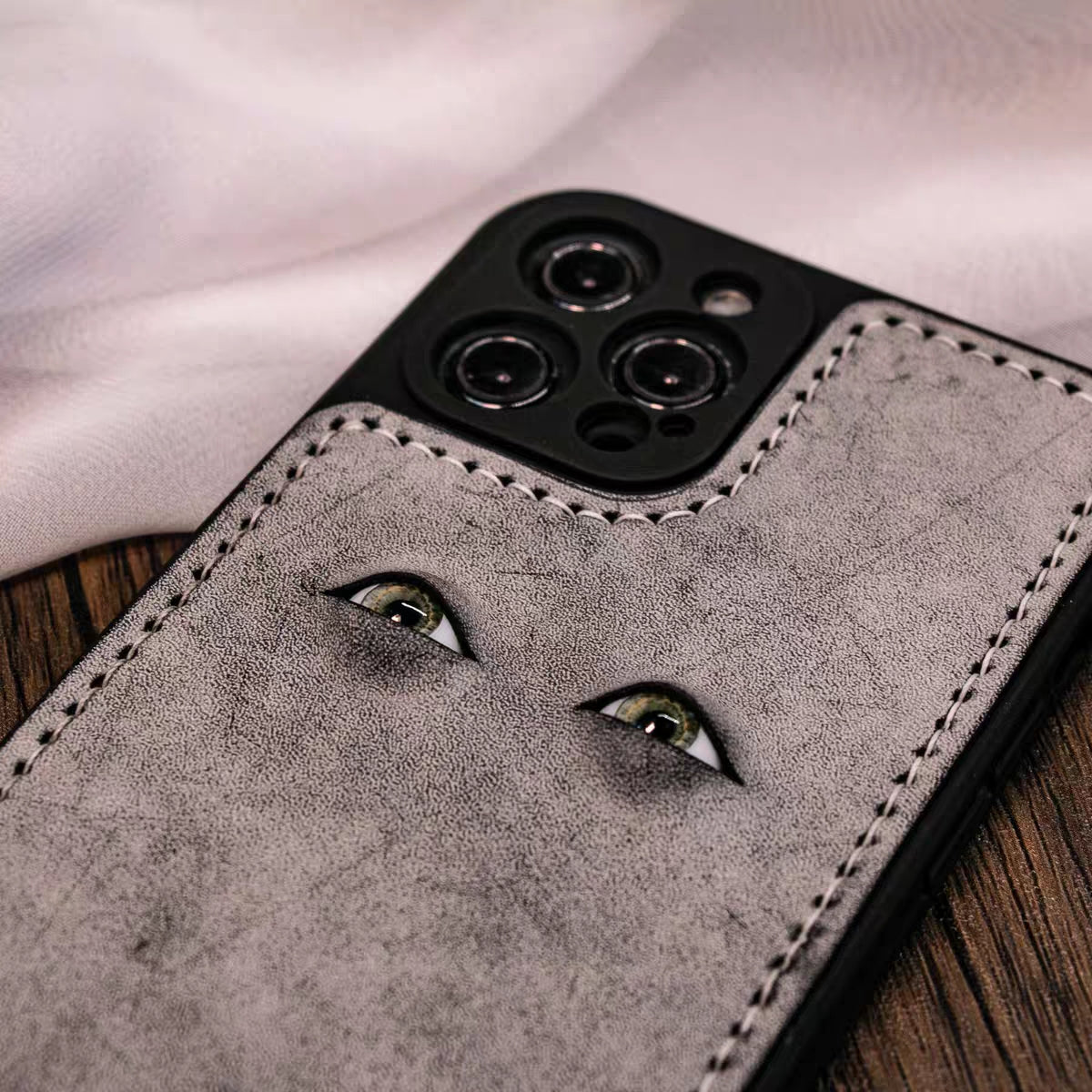 Handmade iPhone leather case Original design hand sewing two eyeballs